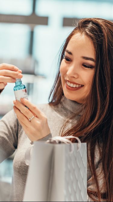 Retinal di Skincare yang Sedang Hits Banget, Ternyata Beda dengan Retinol