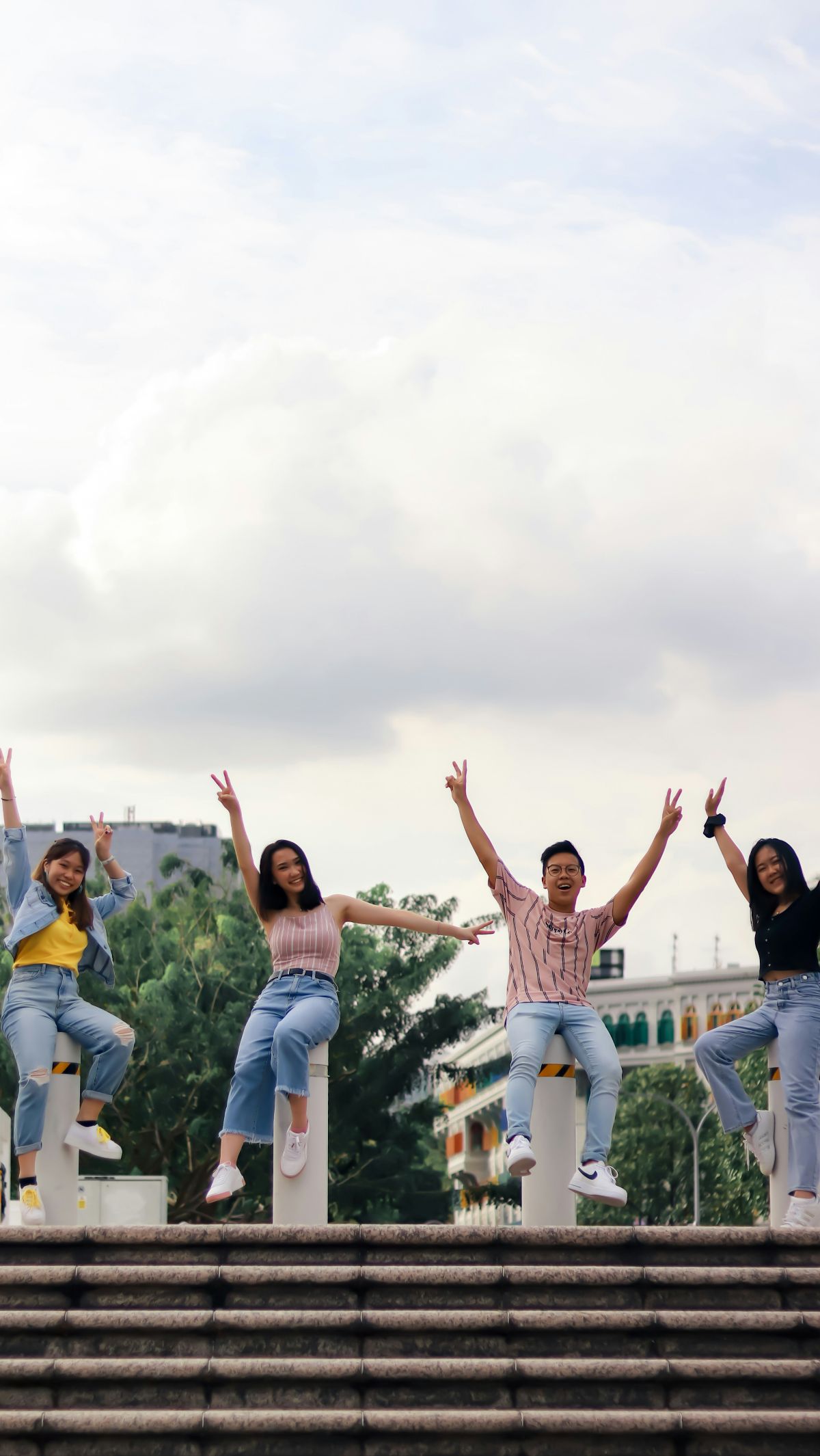 60 Kata-Kata Mutiara Pertemanan Sejati yang Saling Mendukung, Bestie Banget!