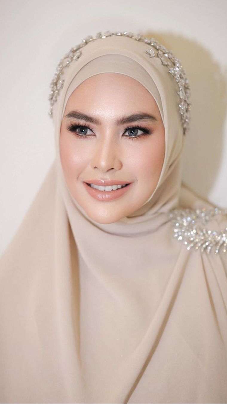 Muka Sempat Melepuh, Potret Terkini Wajah Kartika Putri yang Manglingin