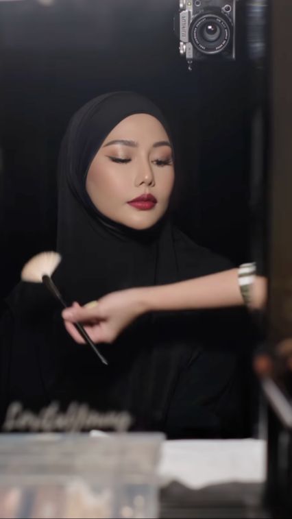Wing Eyeliner Tajam