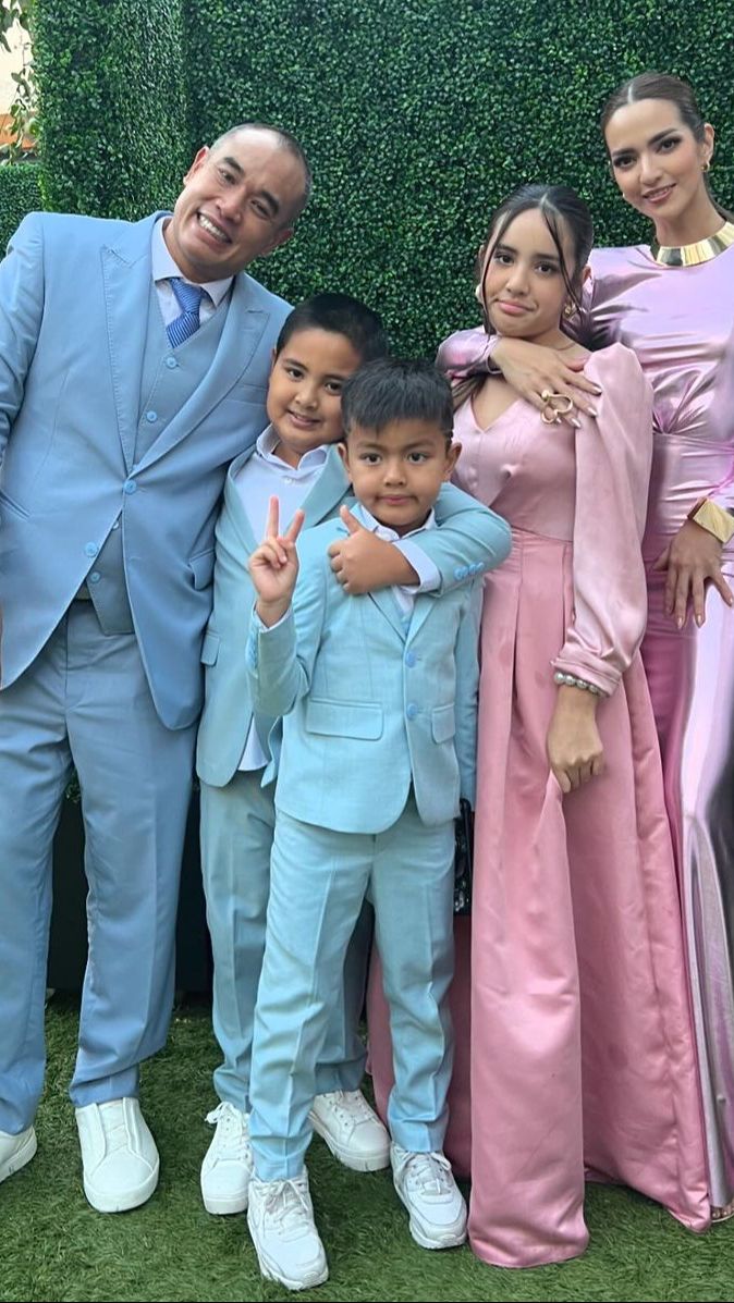 Ikut Pemotretan Pakaian Muslim Khusus Lebaran, Wajah Putri Nia Ramadhani jadi Sorotan