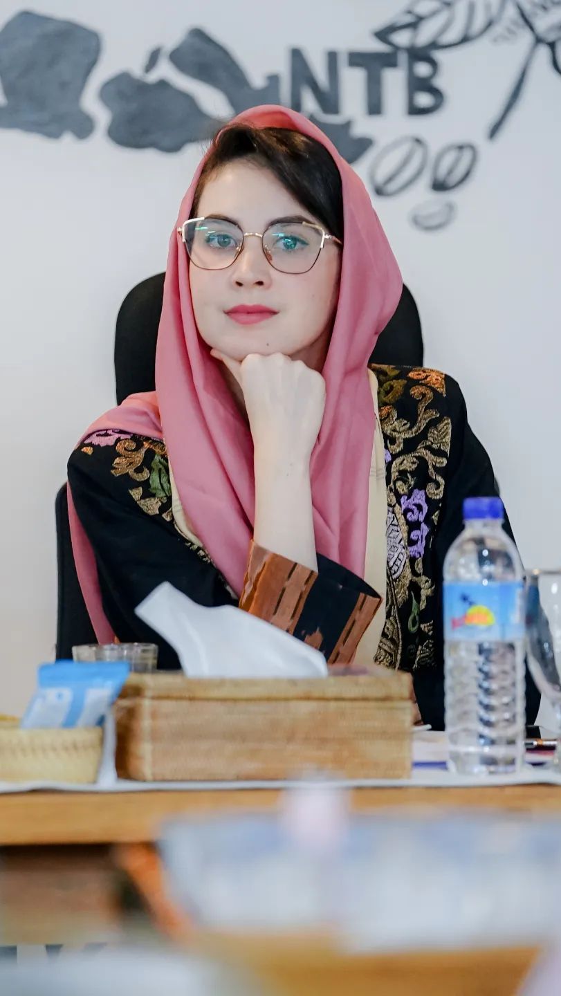 Sederet Fakta Menarik Arumi Bachsin yang Kini Jadi Istri Pejabat, Ternyata Punya Intel Saat Ditinggal Dinas