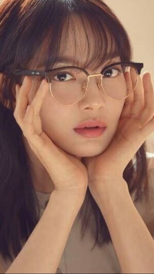 Frame Brownline, Kacamata yang Dapat Menyeimbangkan Proporsi Wajah