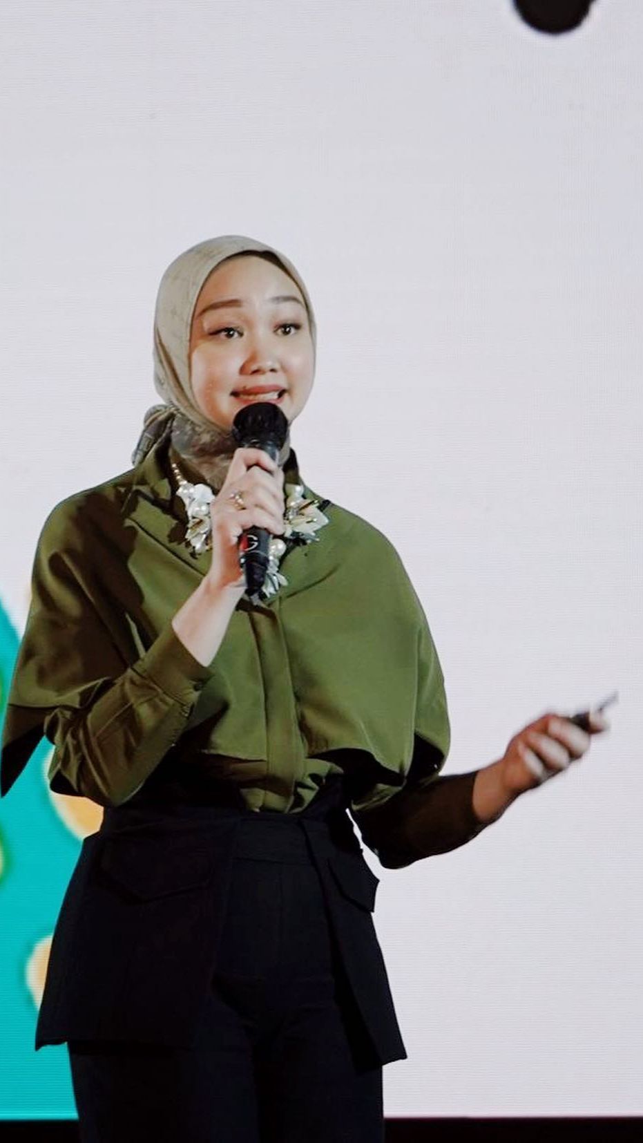 Potret Rumah Seleb TikTok Vina Muliana, Dulu Renovasi Rumah Tua, Kini Penampakannya Bak Langit dan Bumi