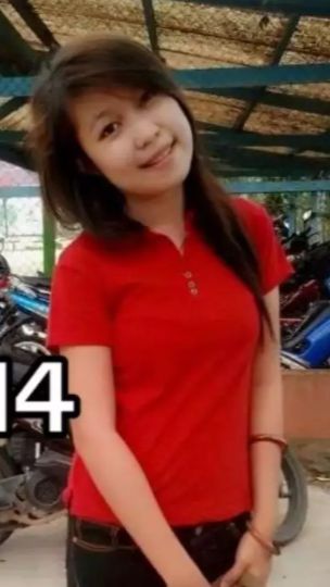 Melvina Husyanti sewaktu belum sukses tampak manis dengan tampilan sederhana