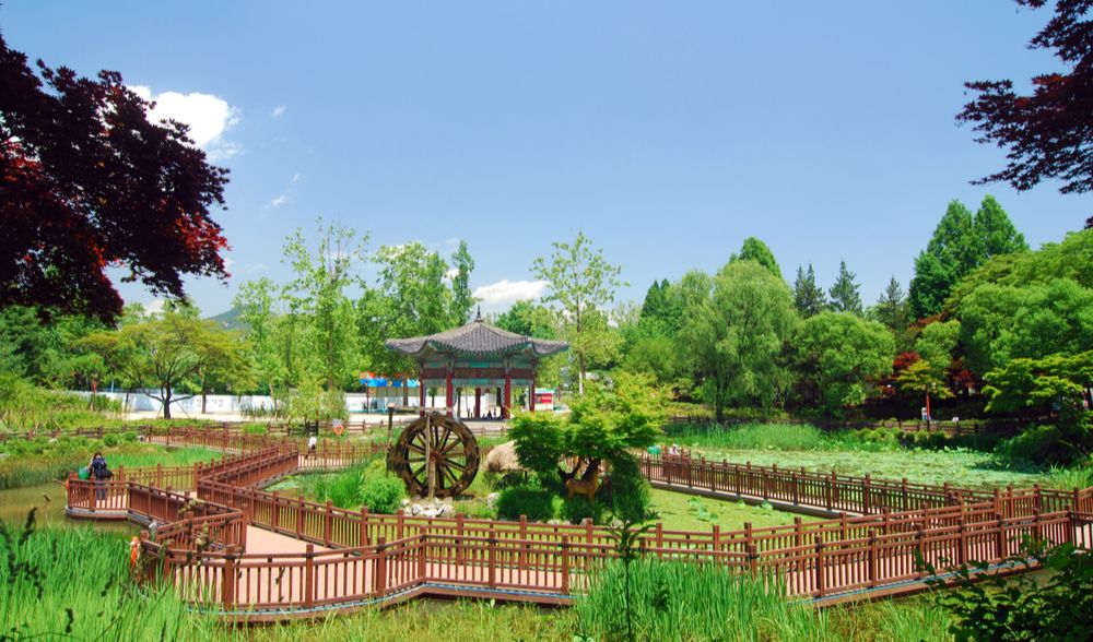 2. Seoul Childrens Park