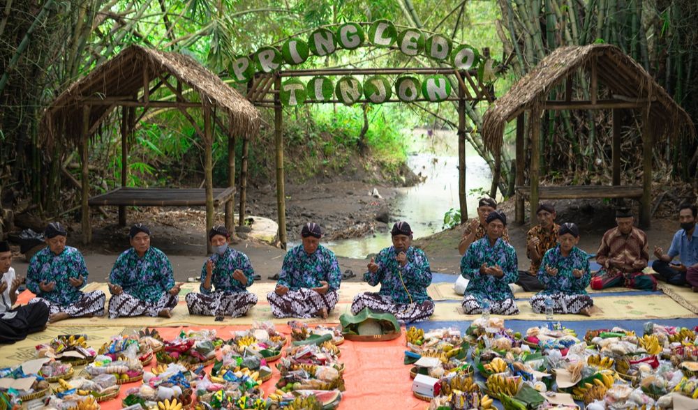 1. Nyadran