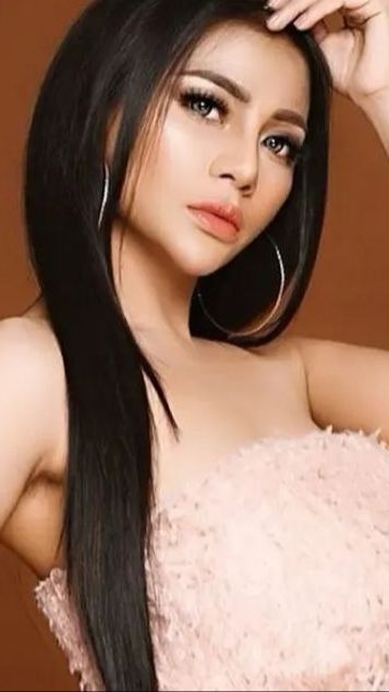 Tebak-tebak Perawatan Wajah Pedangdut Tisya Erni yang Lagi Viral, dari Botox hingga Filler