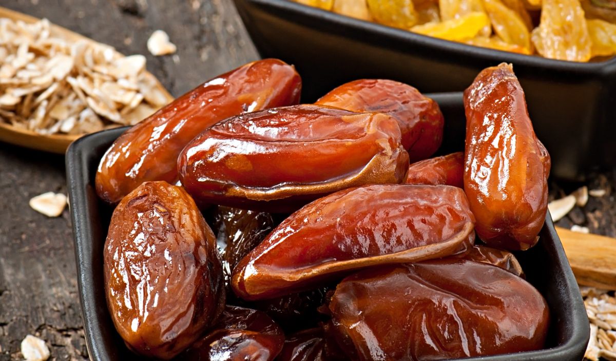 1. Buah Kurma