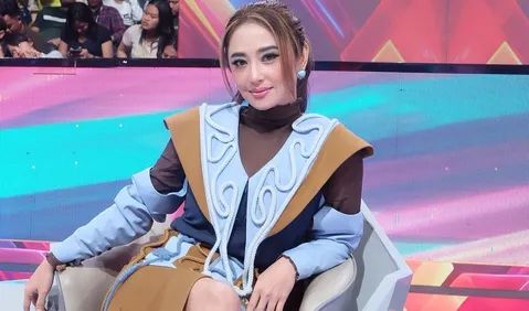 Dewi Perssik
