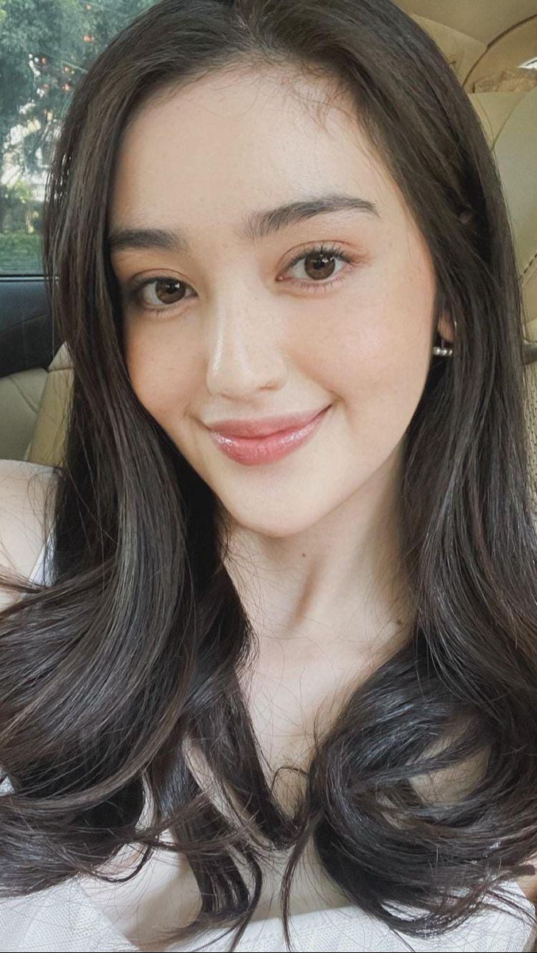 Giliran Wajah Ranty Maria Jadi Korban `Kamera Jahat`, Penampakan Close-up Mengejutkan