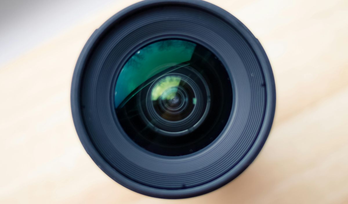 Proses kerja SCARF melibatkan penembakan sinar laser ultrapendek melalui peristiwa yang ingin ditangkap.&nbsp;