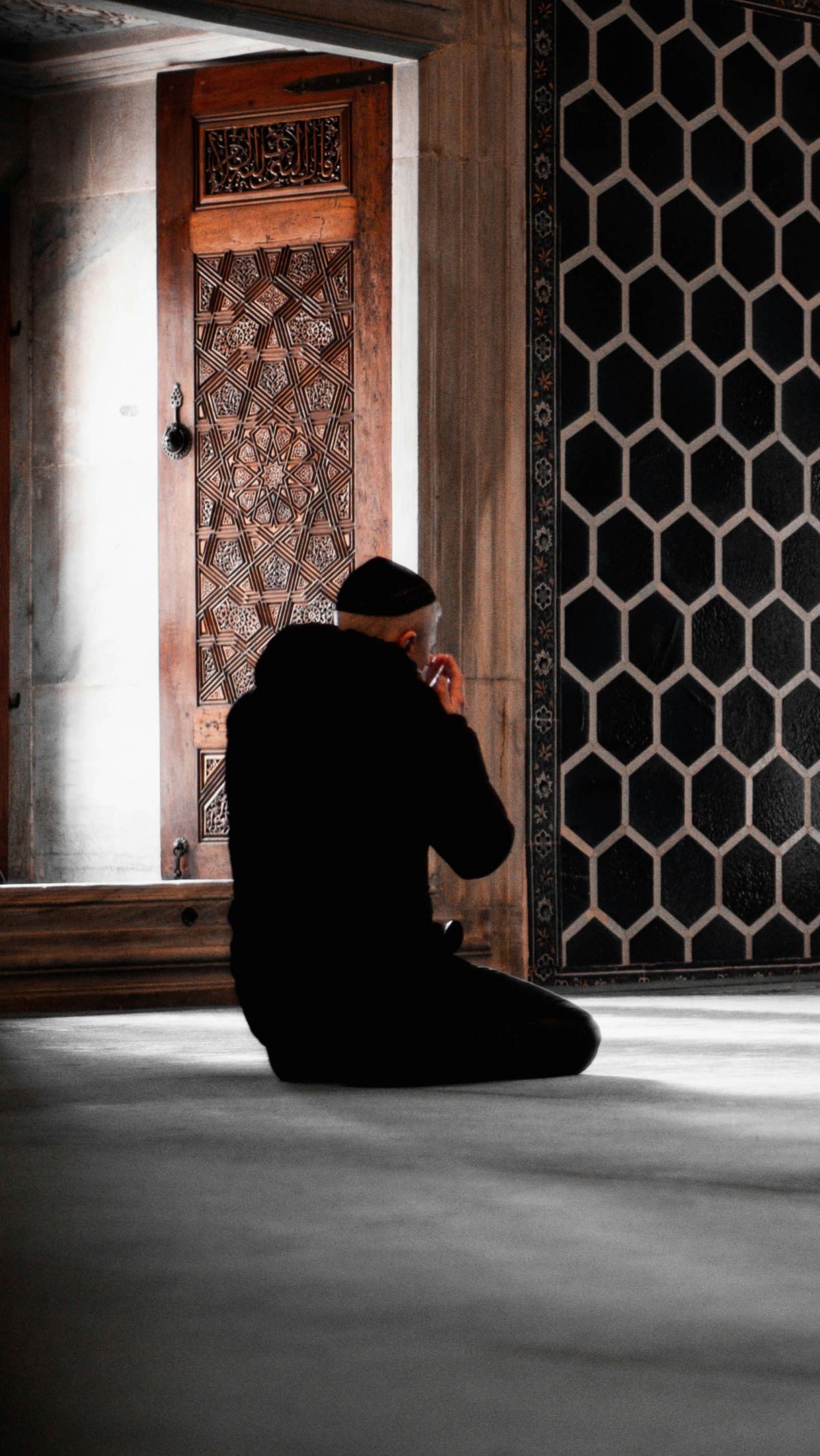 5 Keutamaan I'tikaf di Bulan Ramadan dan Hal Apa Saja yang Harus Dilakukan