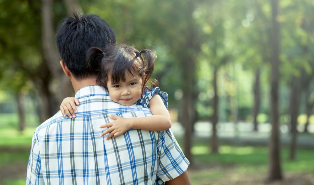 Anak yang Lebih Kecil Lebih Ingin Mendapat Banyak Pelukan