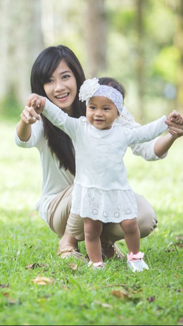 Studi Ungkap Bayi yang Cepat Berjalan Cenderung Lebih Pintar