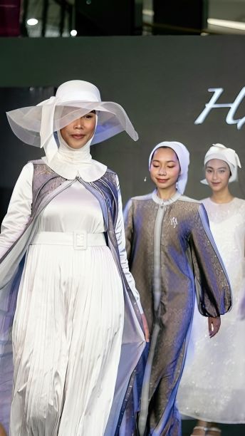 Menilik Beragam Busana Muslim Stylish di Modest Fashion Hype