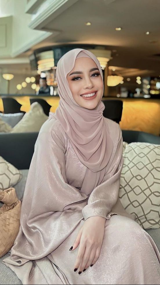 10 Potret Rumah Aghnia Punjabi Mewah Bak Istana, Viral Anaknya Dianiaya Babysitter