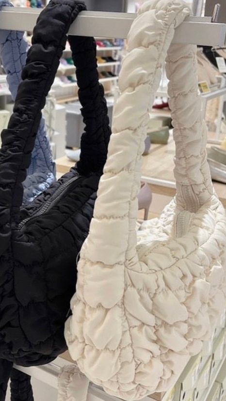 Quilted Bag yang Terbuat dari Kain Perca