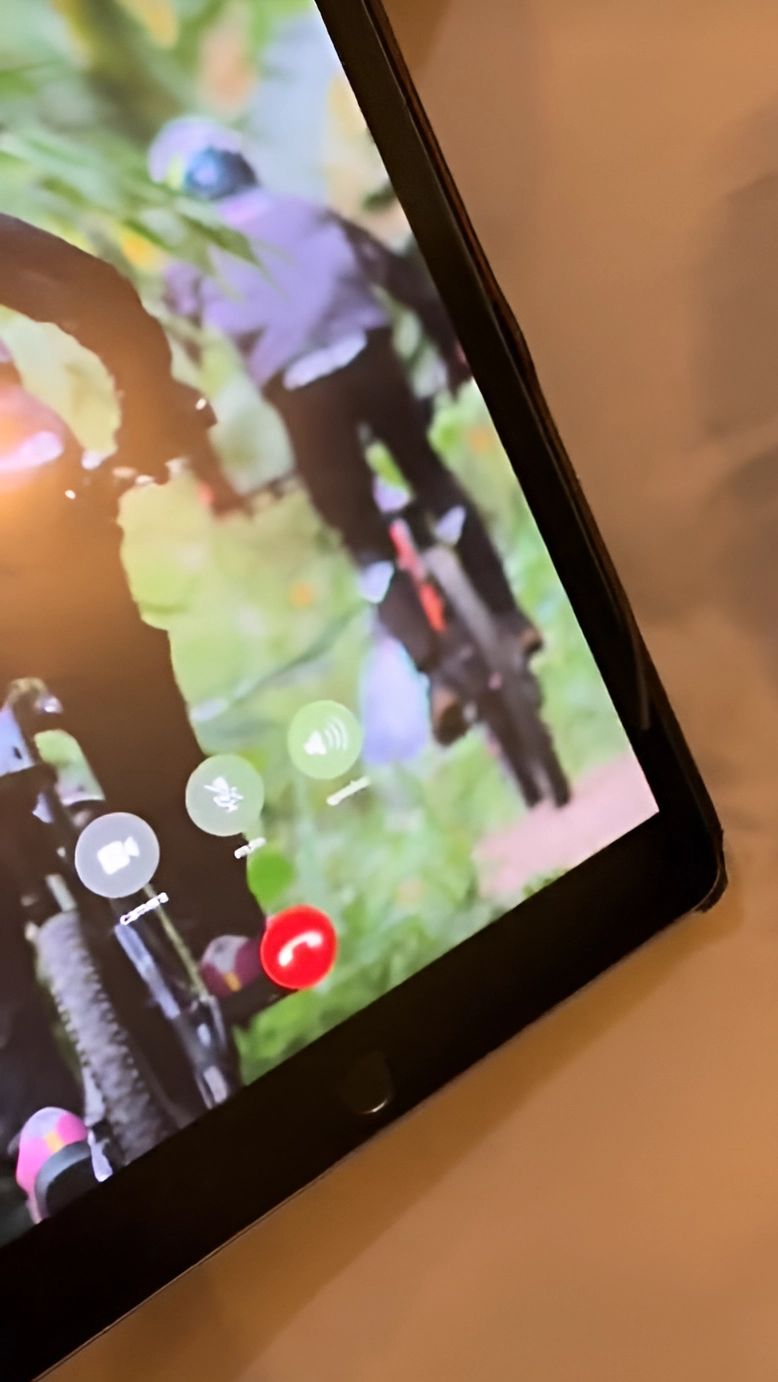 Kocak, Ayah Cosplay Jadi Suara iPad Biar Anak Nurut Ditonton 1 Juta Kali