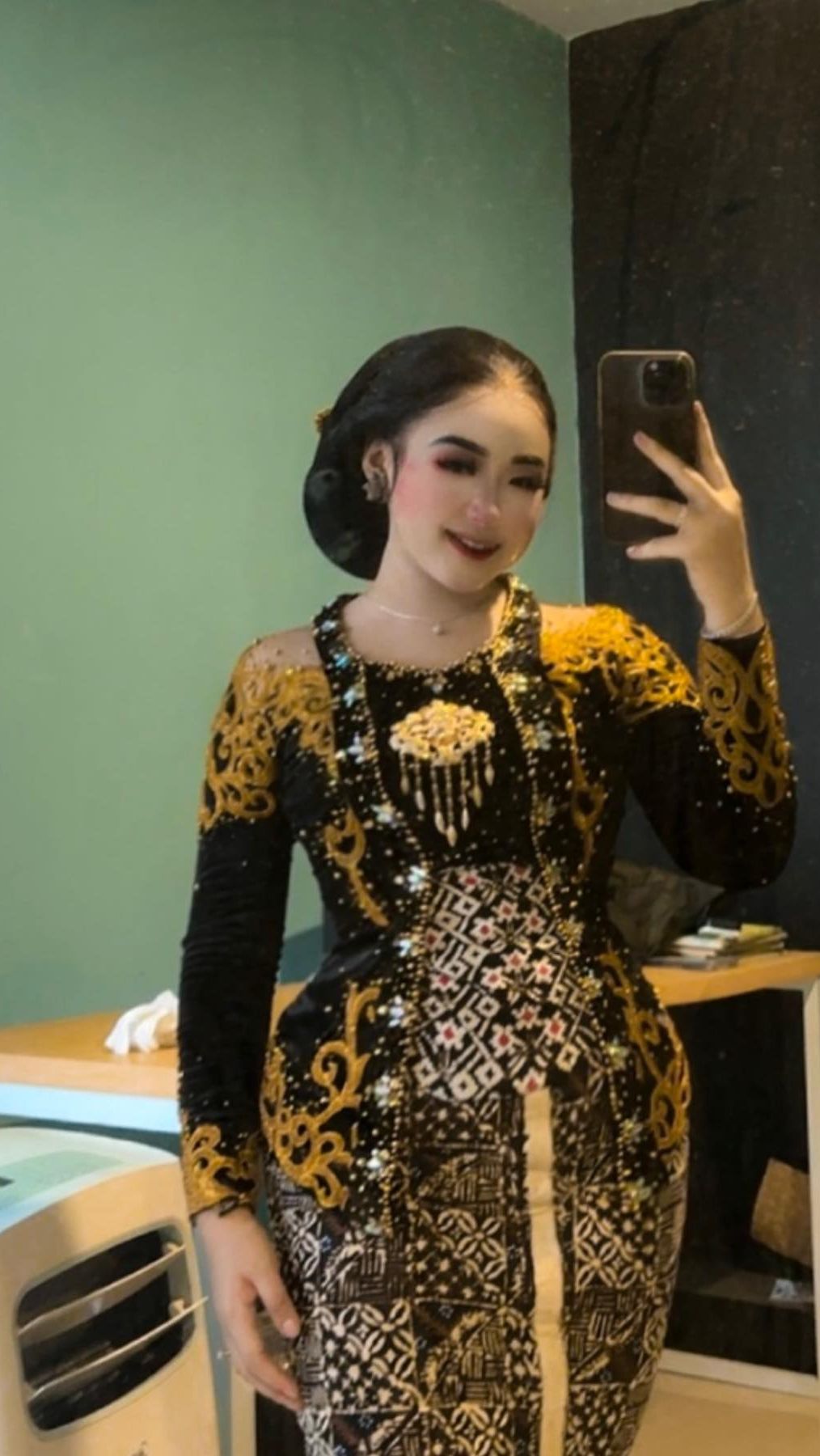 Kecintaan Niken pada adat budaya Jawa sudah ia rasakan sejak kecil