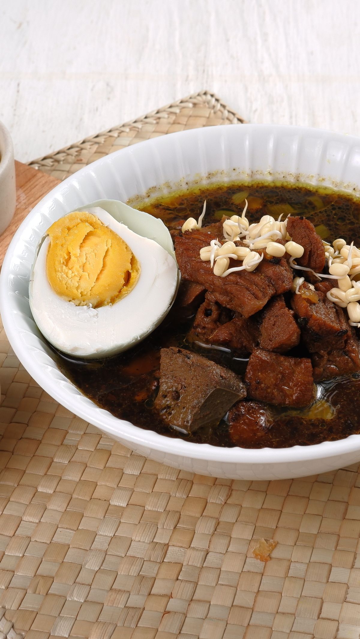Bosan Hidangan Lebaran? Yuk Coba Resep Rawon Kuah Hitam Khas Semarang