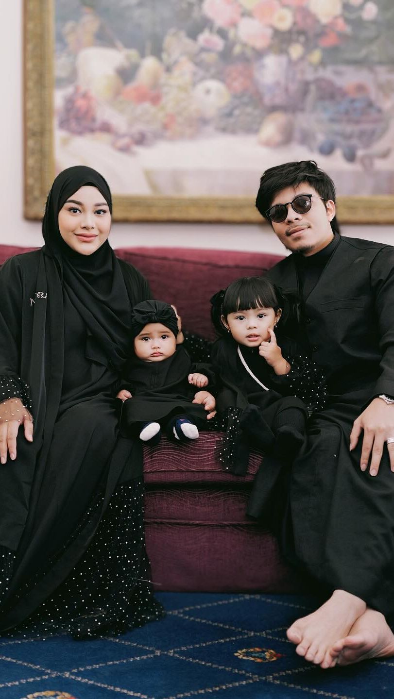 Rayakan Lebaran di Tanah Suci, Tengok Keseruan Keluarga Besar Atta dan Aurel 