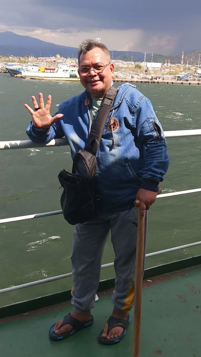 Jatuh Miskin hingga Dicerai Istri, Kini Pelawak Unang Bagito Alih Profesi jadi Pengrajin, Masih Nunggu Panggilan Syuting