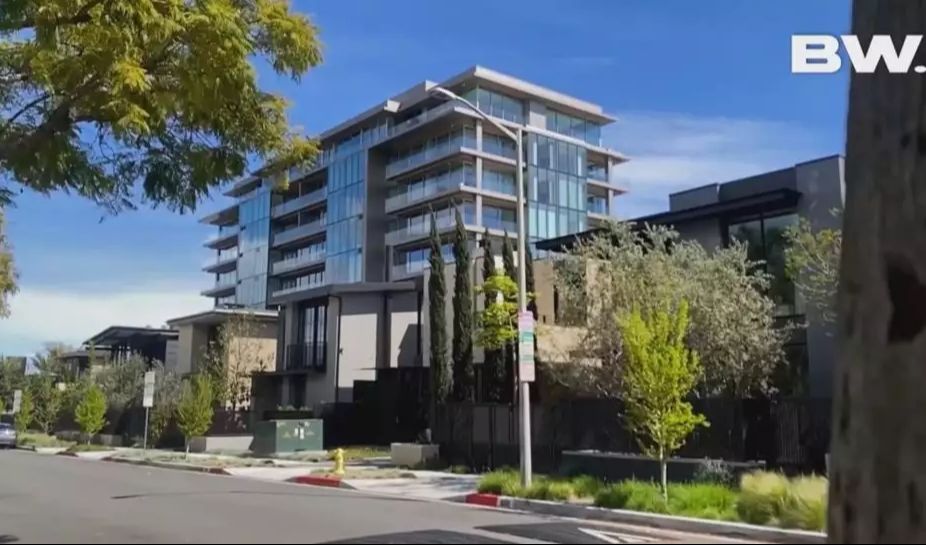Apartemen Manoj Punjabi