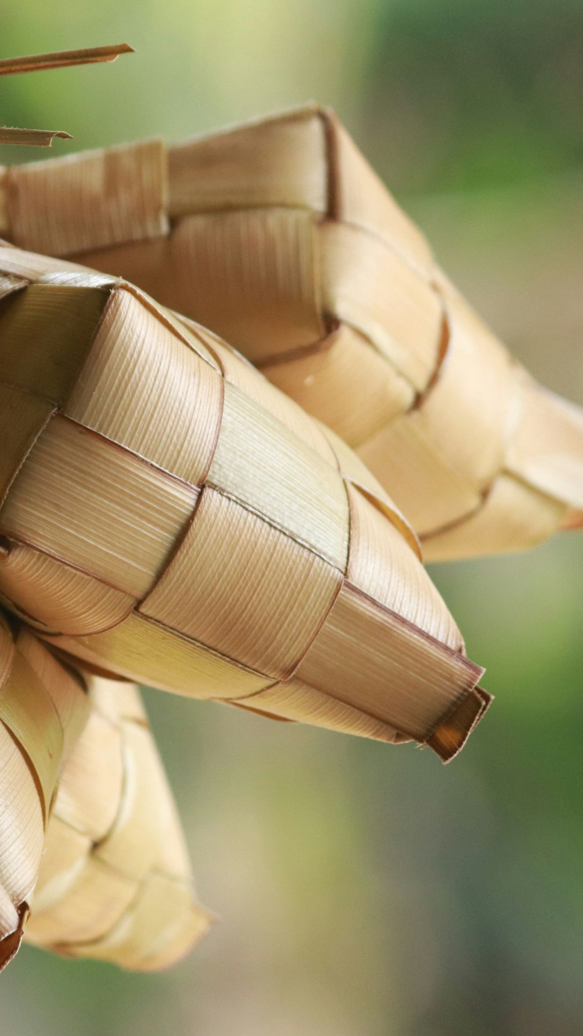 Lebaran Ketupat: Tradisi Masyarakat Muslim Jawa Seminggu setelah Hari Raya yang Punya Makna Filosofis Mendalam