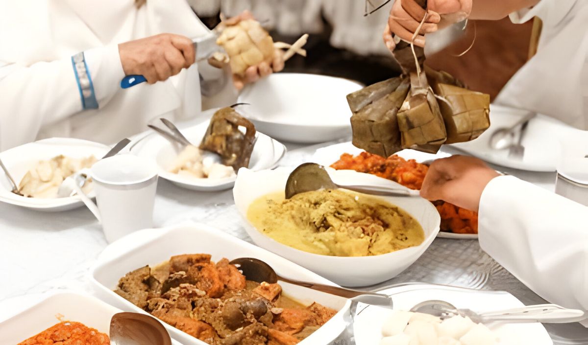 Filosofi Perayaan Lebaran Ketupat