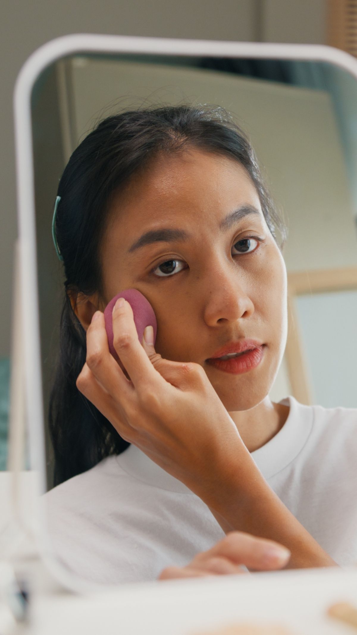 Cari Tahu Titik Focal Points Saat Makeup, Kunci Riasan Bebas Menor
