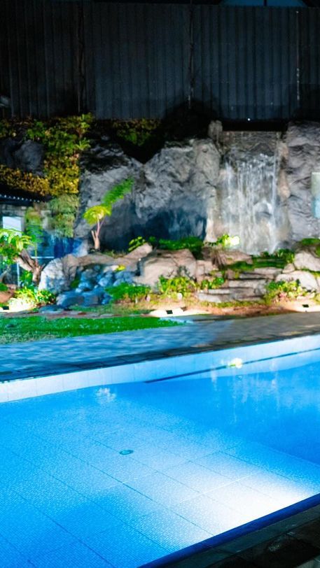 Raffi Ahmad Bangun Air Terjun Raksasa di Rumah Andara, Ini 10 Potretnya Bak Di Hutan Amazon