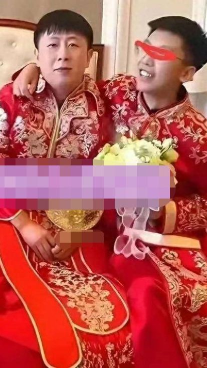 Nikahi Berondong 22 Tahun Lebih Muda, Penampilan Maskulin Pengantin Wanita Ini Jadi Sorotan