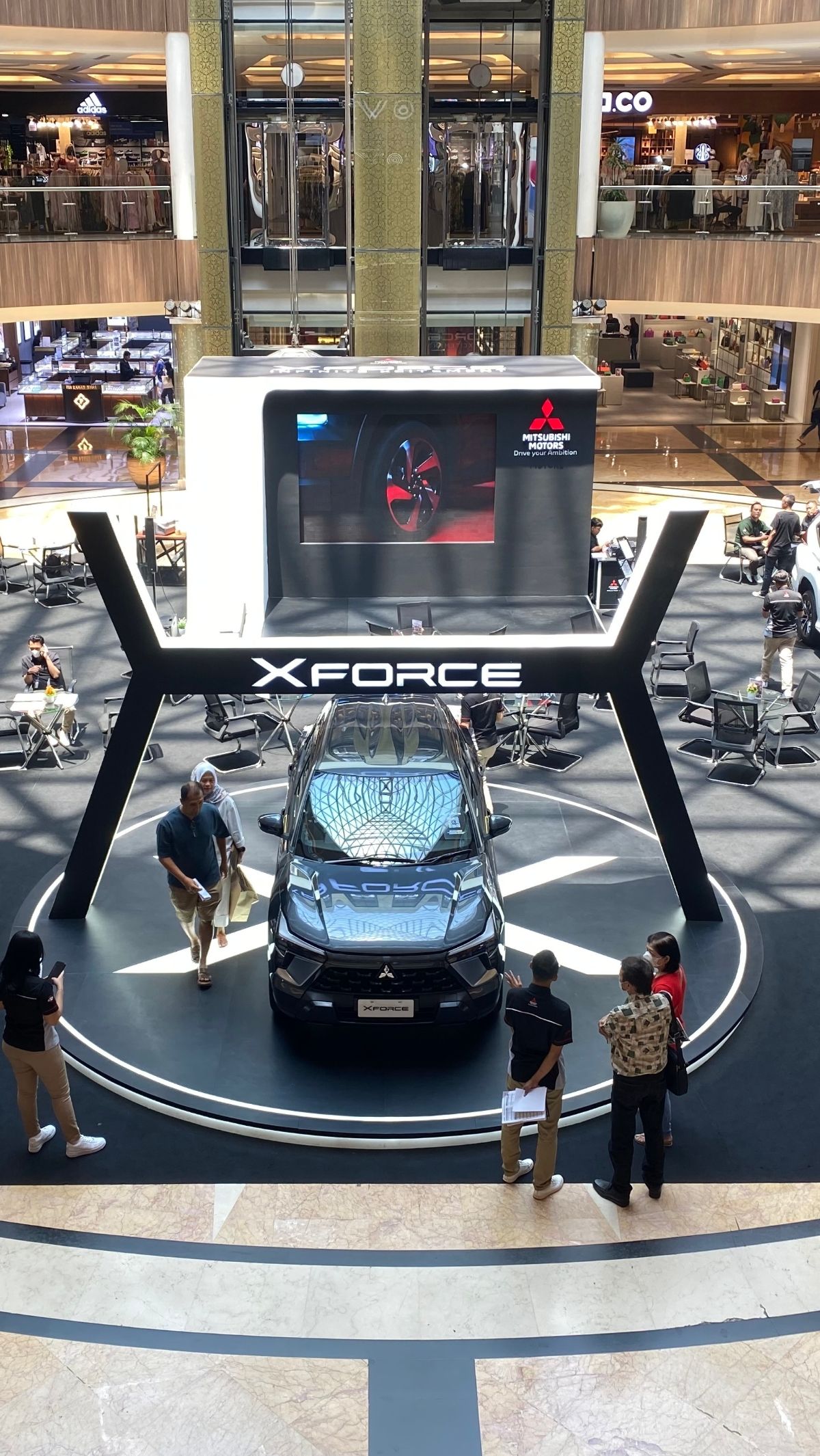Jualan Moncer, Bersiap XForce Hybrid