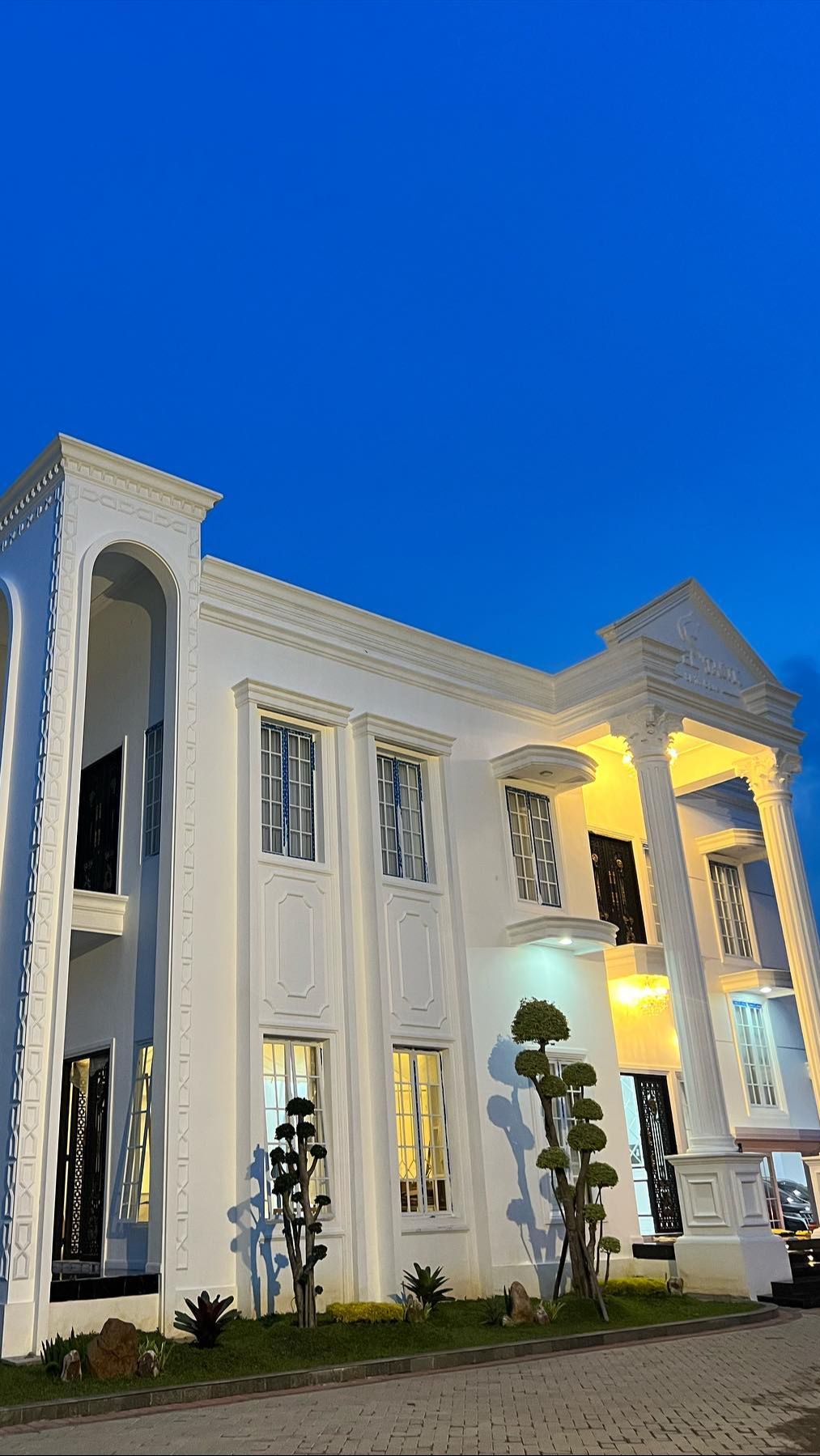 Beginilah potret rumah mewah Angel Tacik yang ditaksir mencapai miliaran rupiah