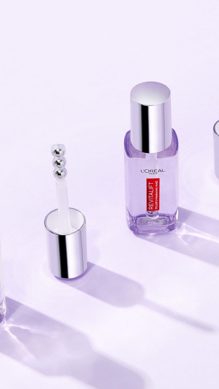 Apa Perbedaan Eye Serum dan Eye Cream?
