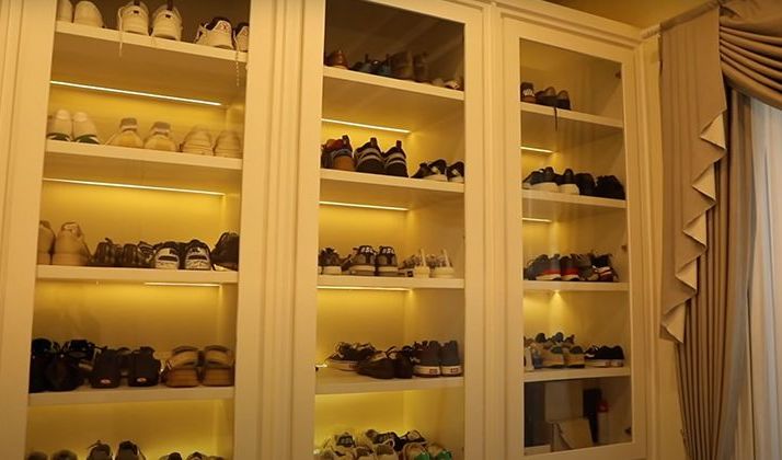 Walk in closet
