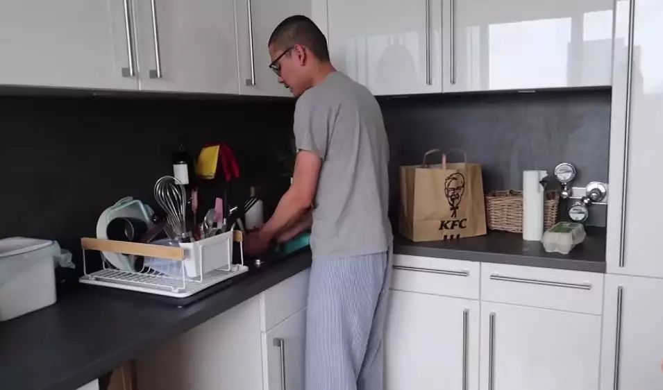 Perabotan lengkap