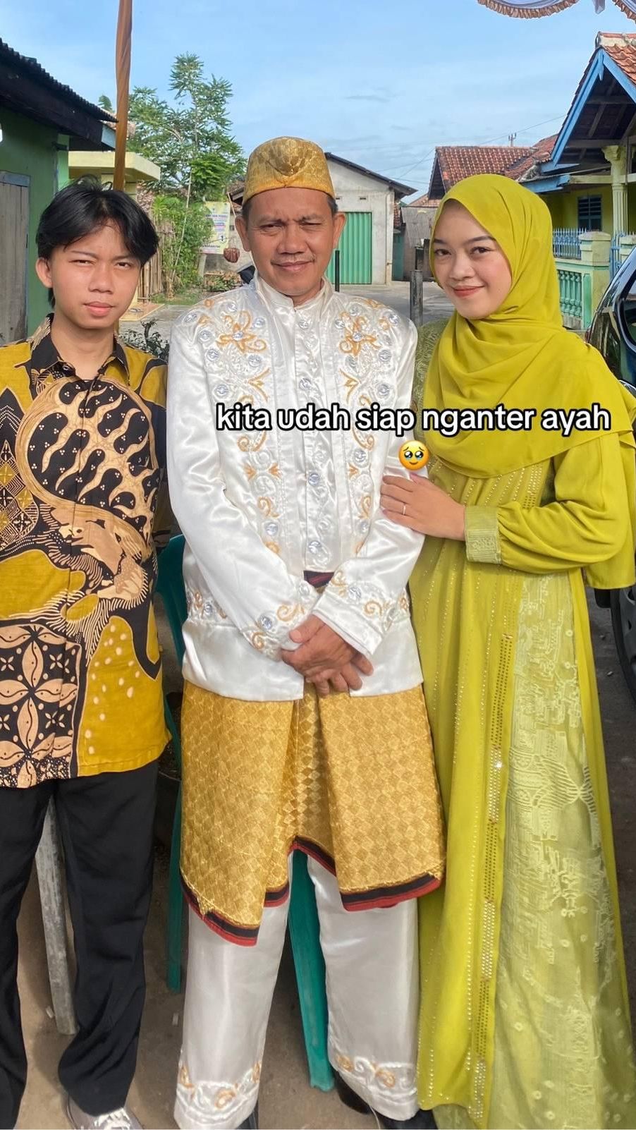 Masih Teringat Almarhumah Ibunya, Curhat Haru Anak Pertama Antar Ayah Menikah Lagi Ini Bikin Netizen Ikut Baper