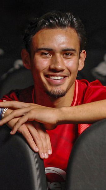 Adu Barang Branded Nathan Tjoe-A-On yang Kalahkan Milik Pratama Arhan