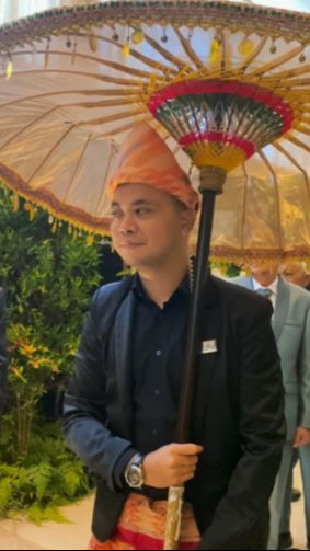 Ia pun kerap membagikan momen keseruannya saat menjadi wedding organizer