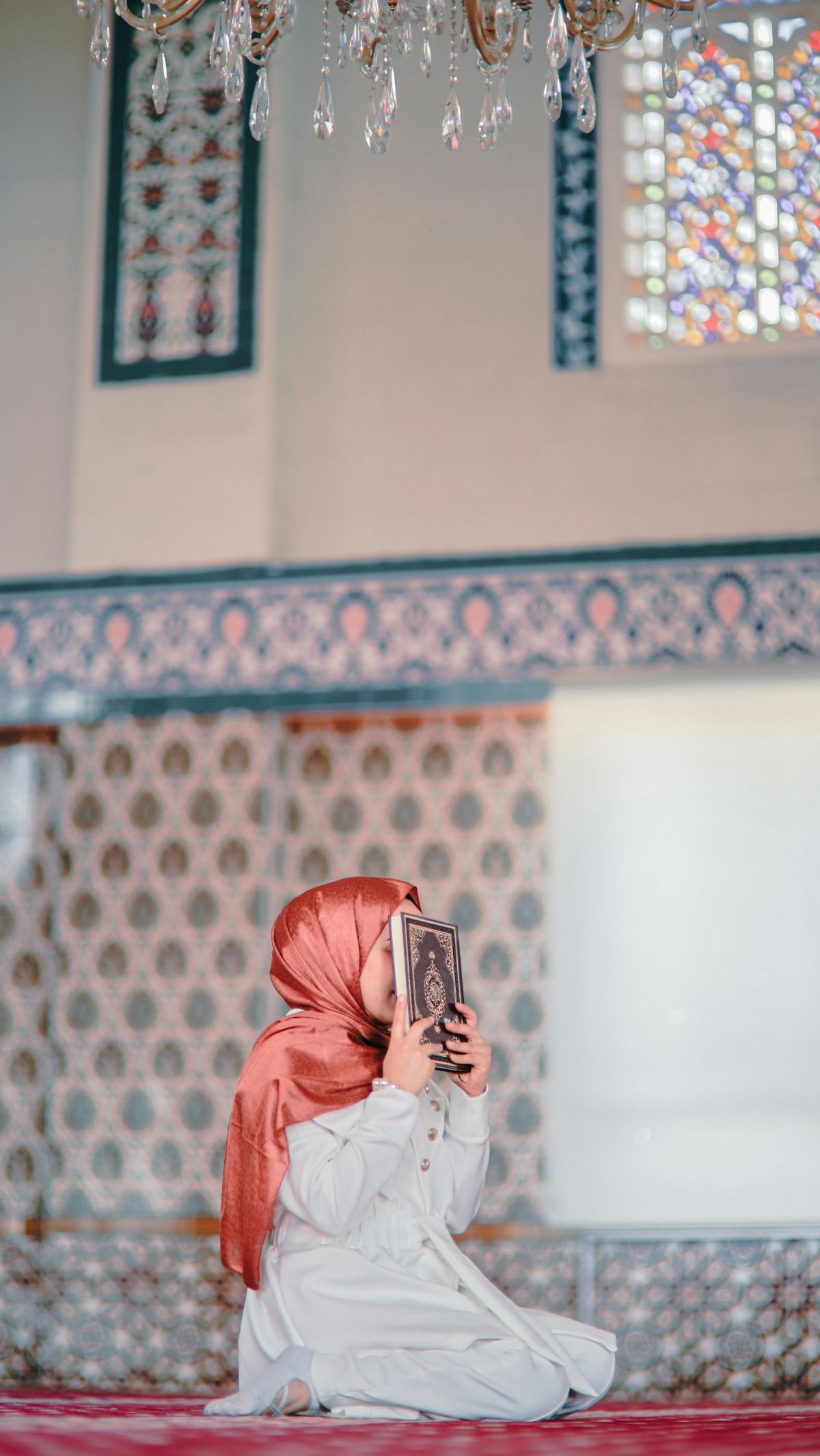Mengucapkan Syahadat saat Masuk Islam, tapi Hatinya Mengingkari, Begini Menurut Pandangan Islam