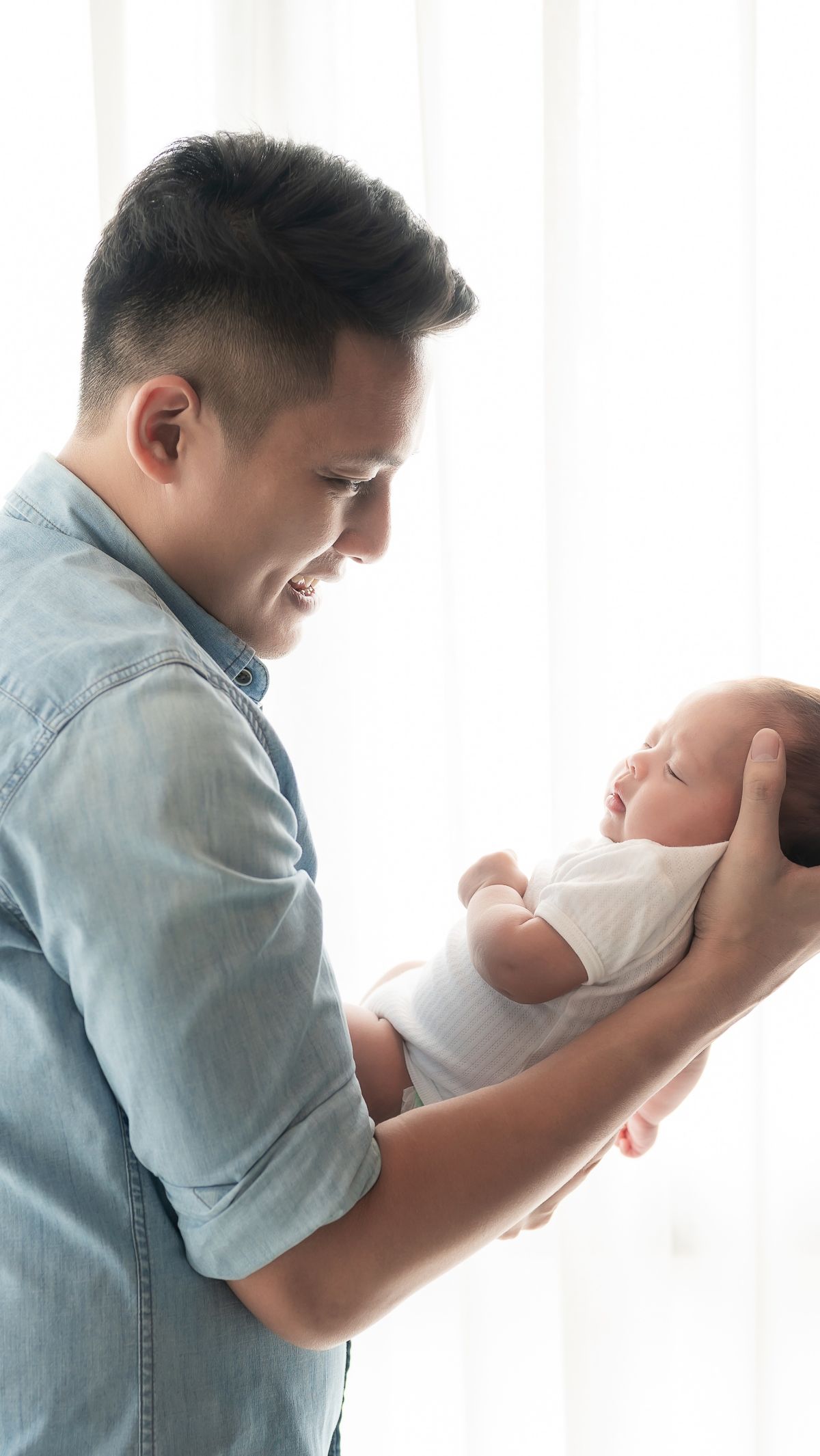 BKKBN Angkat Bicara Soal Durasi Cuti Ideal Ayah Saat Dampingi Ibu Melahirkan
