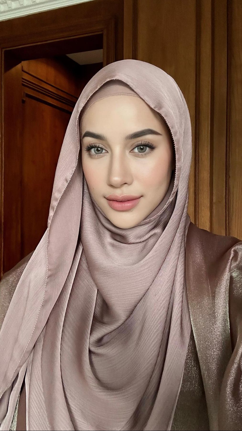 Dituding Telat Bayar Gaji Pengasuh Anaknya, Ini Deretan Sumber Pabrik Duit Aghnia Punjabi