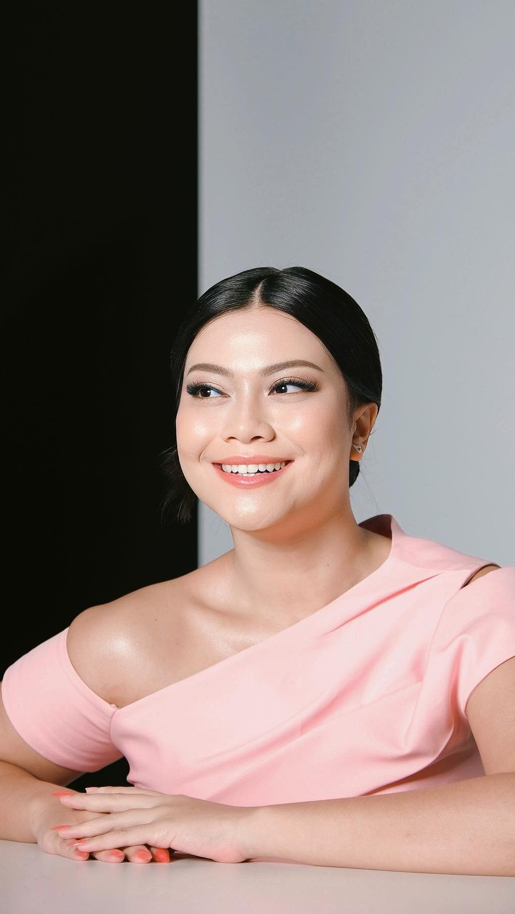 Potret Rumah Mewah Hanum Mega Selebgram yang Kini Jadi Bos Skincare, Penampakan Kolam Renangnya Bikin Melongo