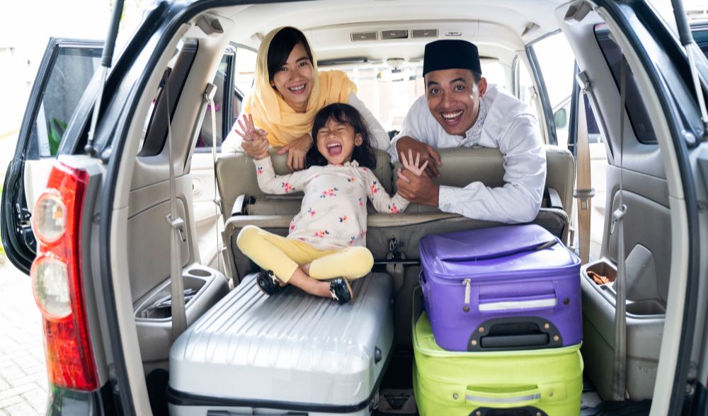 2. Makan Sebelum Perjalanan
