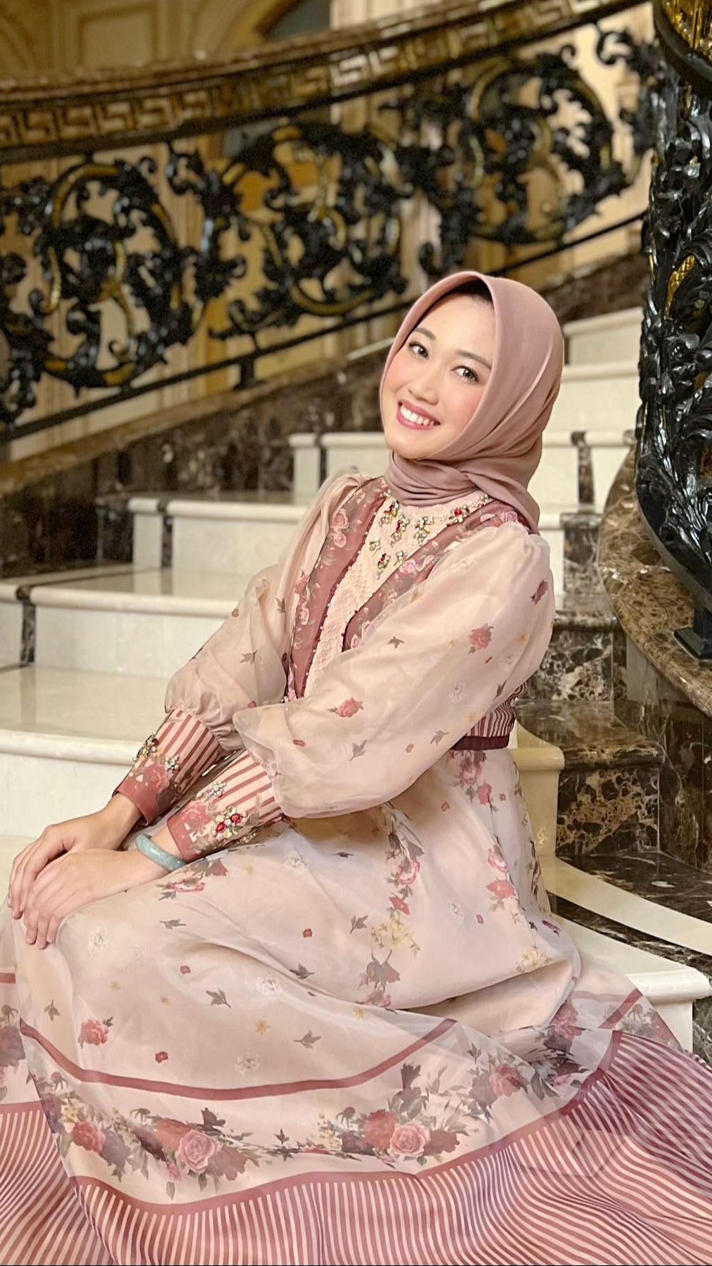 Potret Daffa Nabilah Crazy Rich Sidoarjo yang Viral Bagikan 1.500 Takjil Gratis Setiap Hari Selama Bulan Ramadan