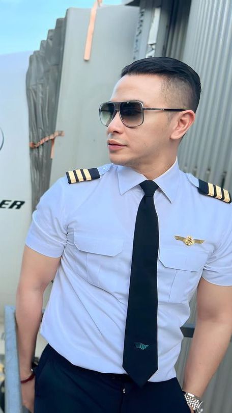 Inilah sosok Anggi Pratama, suami mendiang Stevie Agnecya.