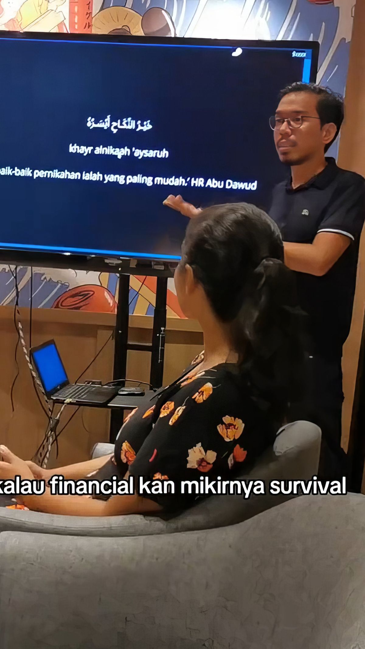 Unik dan Langka! Meyakinkan Sekaligus Minta Restu Calon Mertua, Pria Ini Gunakan Presentasi PowerPoint