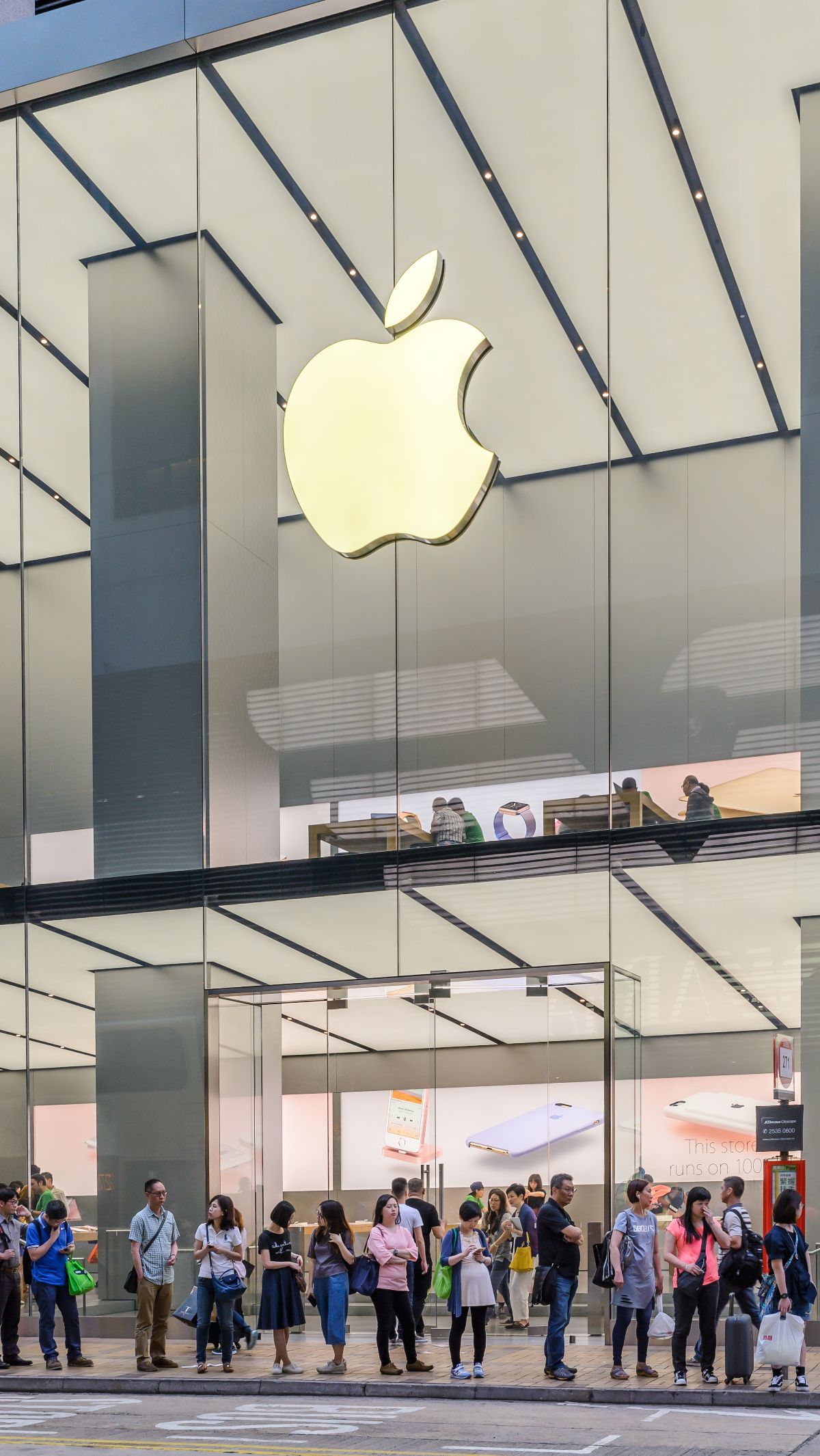 Apple PHK 614 Karyawan